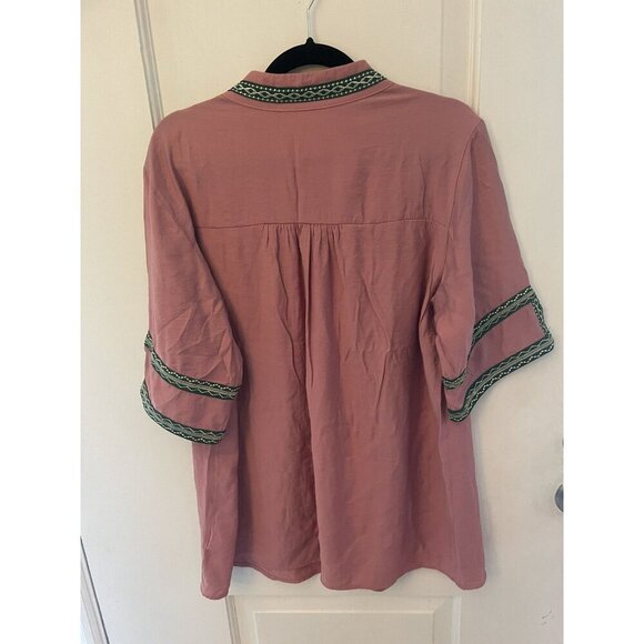 Mazik pink green silver & gold embroidered v-neck top sz L Bohemian - Picture 6 of 6